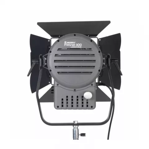 Осветитель студийный GreenBean Fresnel 300 LED X3 Bi-color DMX