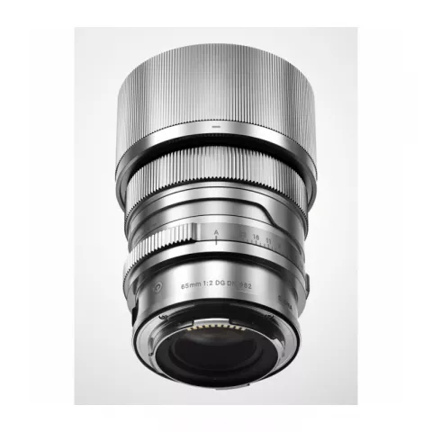 Объектив Sigma AF 65mm F/2.0 DG DN Contemporary Sony E