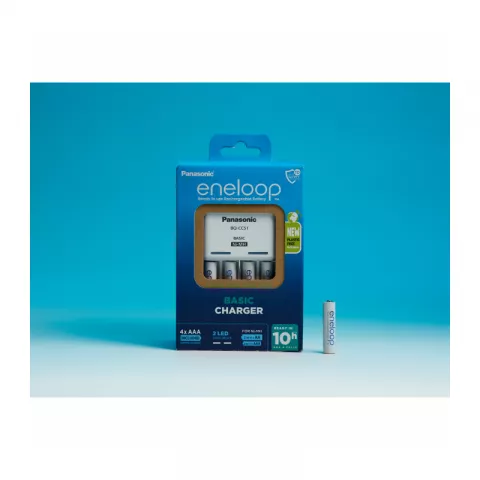 Зарядное устройство Panasonic Basic Charger с аккумуляторами Eneloop 4шт AAA 750 (K-KJ51MCD04E)