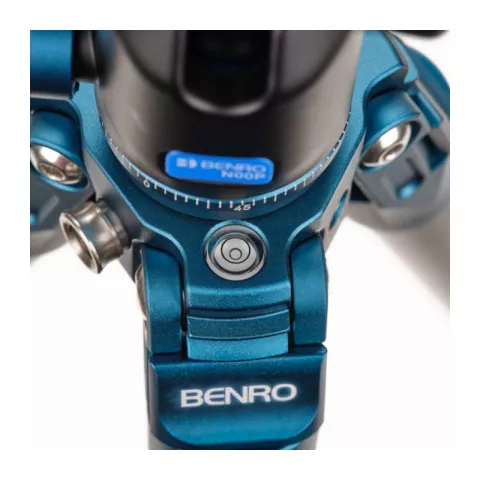 Benro TSSL08CN00P штатив Super Slim с шаровой головой/ карбоновый с цангами