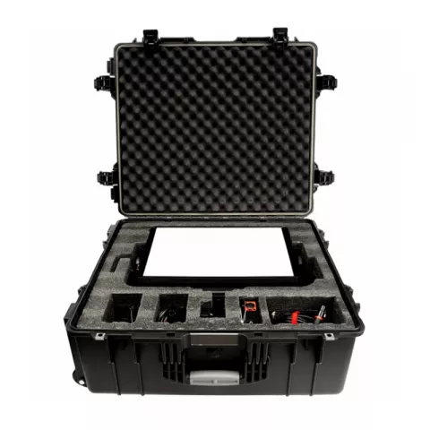 Светодиодный осветитель Aputure Nova P600c kit набор с кейсом