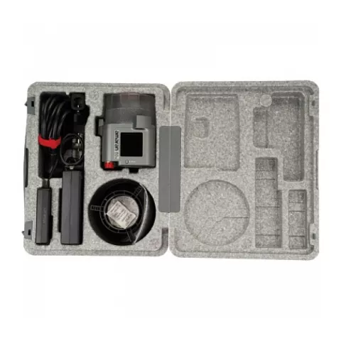 Светодиодный осветитель Aputure Amaran COB 60x S 2700-6500K